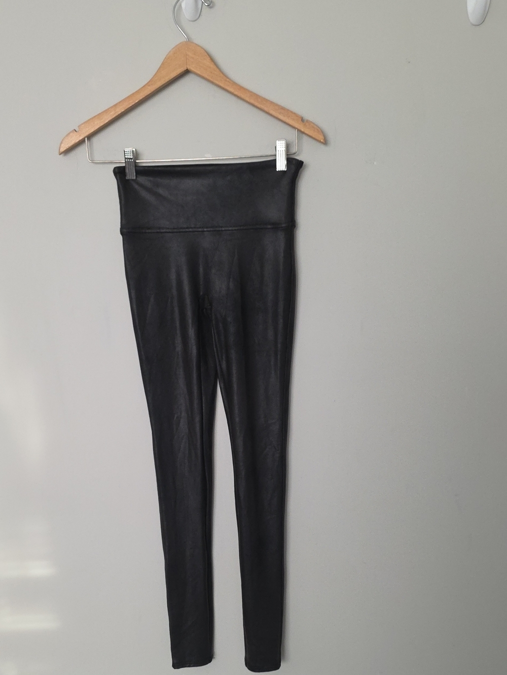 Spanx Ready-to-Wow Faux Leather High Rise Leggings